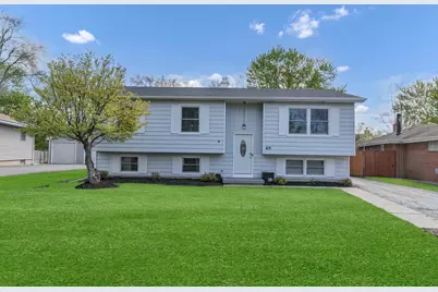 419 Deerpath Drive, Lindenhurst, IL 60046 - Photo 2