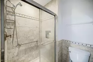 8629 Nancy Ln, Orland Park, IL 60462 - Photo 14