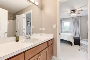11004 Haley Ct, Orland Park, IL 60467 - Photo 8