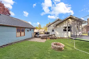 1258 S Blackhawk Ave, Freeport, IL 61032 - Photo 36