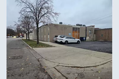 3425 W Peterson Avenue, Chicago, IL 60659 - Photo 12
