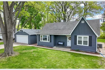 26347 W Shannon Avenue, Antioch, IL 60002 - Photo 2