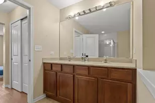 508 Grosvenor Ln, Aurora, IL 60504 - Photo 16