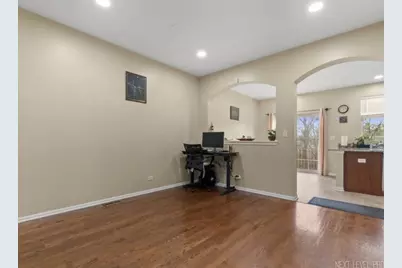 508 Grosvenor Lane, Aurora, IL 60504 - Photo 6