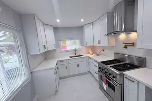 16438 Honore Ave, Markham, IL 60428 - Photo 2