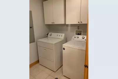 101 Pointe Drive #102, Northbrook, IL 60062 - Photo 8