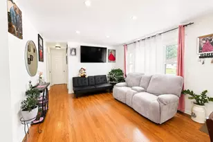 2635 W Cheyenne Rd, Waukegan, IL 60087 - Photo 4