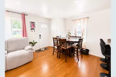2635 W Cheyenne Road, Waukegan, IL 60087 - Photo 2