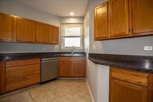 1216 Tennyson Ln, Naperville, IL 60540 - Photo 6