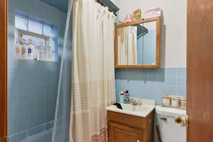 9655 S Commercial Ave, Chicago, IL 60617 - Photo 8