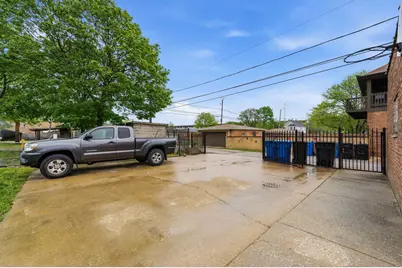 9655 S Commercial Avenue, Chicago, IL 60617 - Photo 38