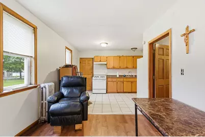 9655 S Commercial Avenue, Chicago, IL 60617 - Photo 18