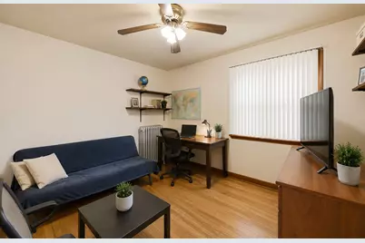 9655 S Commercial Avenue, Chicago, IL 60617 - Photo 26