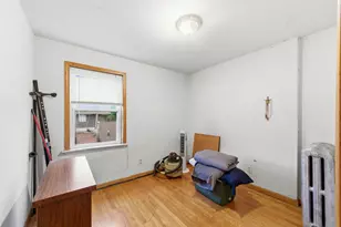 9655 S Commercial Ave, Chicago, IL 60617 - Photo 18