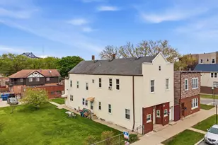 9655 S Commercial Ave, Chicago, IL 60617 - Photo 1