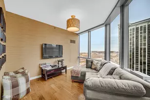 1211 S Prairie Ave, Chicago, IL 60605 - Photo 32