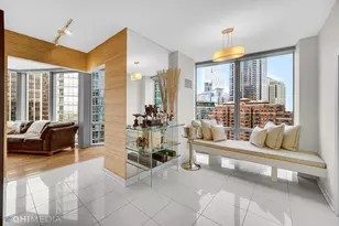 1211 S Prairie Ave, Chicago, IL 60605 - Photo 18