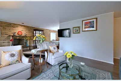 360 Claymoor Avenue #2E, Hinsdale, IL 60521 - Photo 20