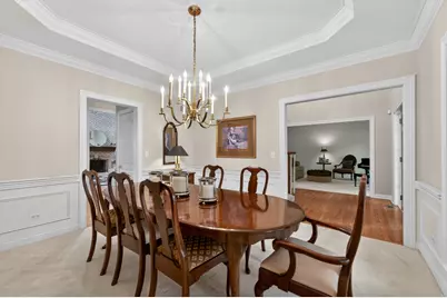 38W535 Golfview Court, Saint Charles, IL 60175 - Photo 8