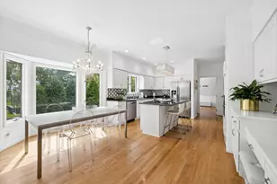 825 S Bodin St, Hinsdale, IL 60521 - Photo 8