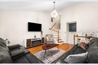 509 N 4th Avenue #A, Des Plaines, IL 60016 - Photo 4