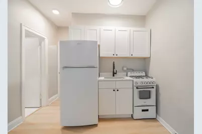 1414 W Pratt Boulevard #420, Chicago, IL 60626 - Photo 4