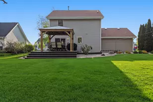 849 N Seven Hickory, Byron, IL 61010 - Photo 6