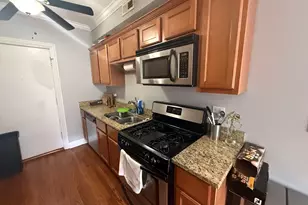 4856 W Warner Ave, Chicago, IL 60641 - Photo 10