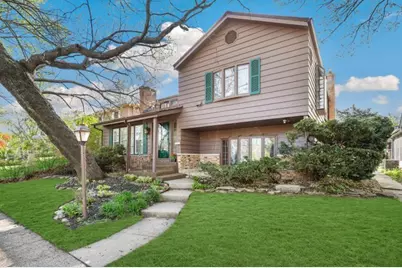 9617 E Shore Drive, Oak Lawn, IL 60453 - Photo 2