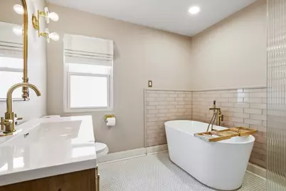 9617 E Shore Drive, Oak Lawn, IL 60453 - Photo 10
