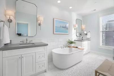 932 E Chicago Avenue, Naperville, IL 60540 - Photo 30