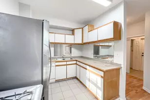 2458 N Clybourn Ave, Chicago, IL 60614 - Photo 22
