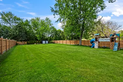 340 S Prospect Street, Roselle, IL 60172 - Photo 40