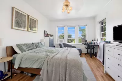 1329 W Addison Street #3A, Chicago, IL 60613 - Photo 20