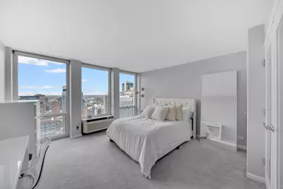 111 E Chestnut Street #40J, Chicago, IL 60611 - Photo 12