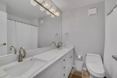 111 E Chestnut Street #40J, Chicago, IL 60611 - Photo 16