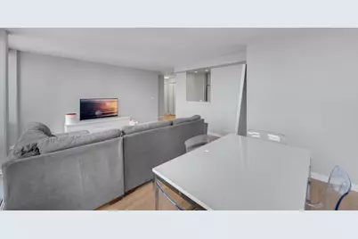 111 E Chestnut Street #40J, Chicago, IL 60611 - Photo 8