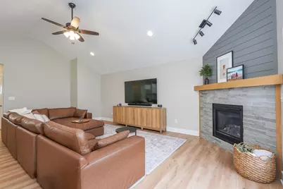 3172 Sun Valley Drive, Kankakee, IL 60901 - Photo 22