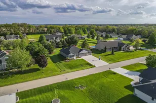 3172 Sun Valley Dr, Kankakee, IL 60901 - Photo 38