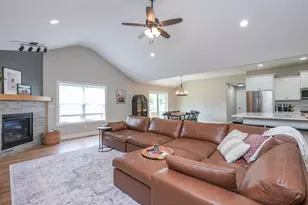 3172 Sun Valley Dr, Kankakee, IL 60901 - Photo 20
