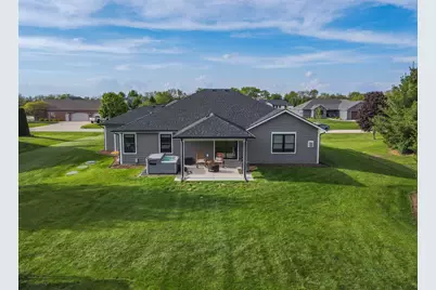 3172 Sun Valley Drive, Kankakee, IL 60901 - Photo 46