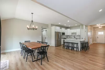 3172 Sun Valley Drive, Kankakee, IL 60901 - Photo 24