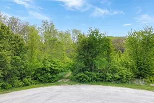 2390 N 4059th Rd, Sheridan, IL 60551 - Photo 1