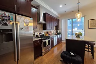22 N Aberdeen St, Chicago, IL 60607 - Photo 6