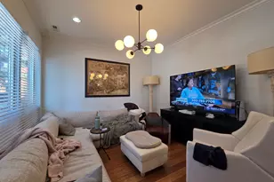 22 N Aberdeen St, Chicago, IL 60607 - Photo 4