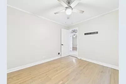 10615 S Vernon Avenue, Chicago, IL 60628 - Photo 6