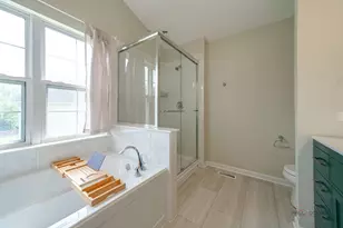 352 Fairfax Ln, Grayslake, IL 60030 - Photo 22