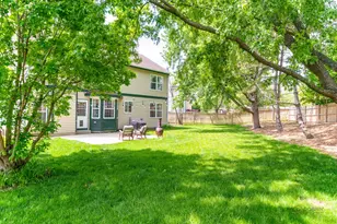 352 Fairfax Ln, Grayslake, IL 60030 - Photo 38