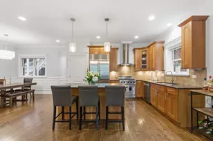 927 W George St, Chicago, IL 60657 - Photo 4