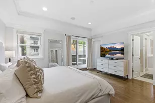 927 W George St, Chicago, IL 60657 - Photo 16
